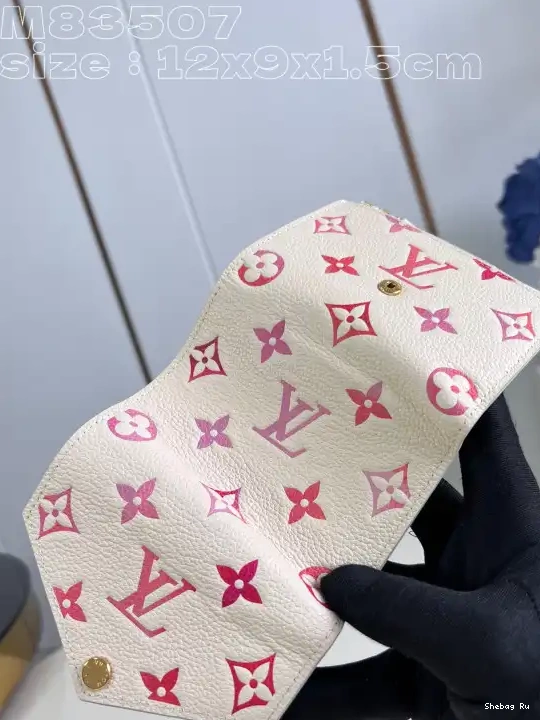 WALLET-12*9.5*2.5 cm LOUIS VUITTON VICTORINE 0607